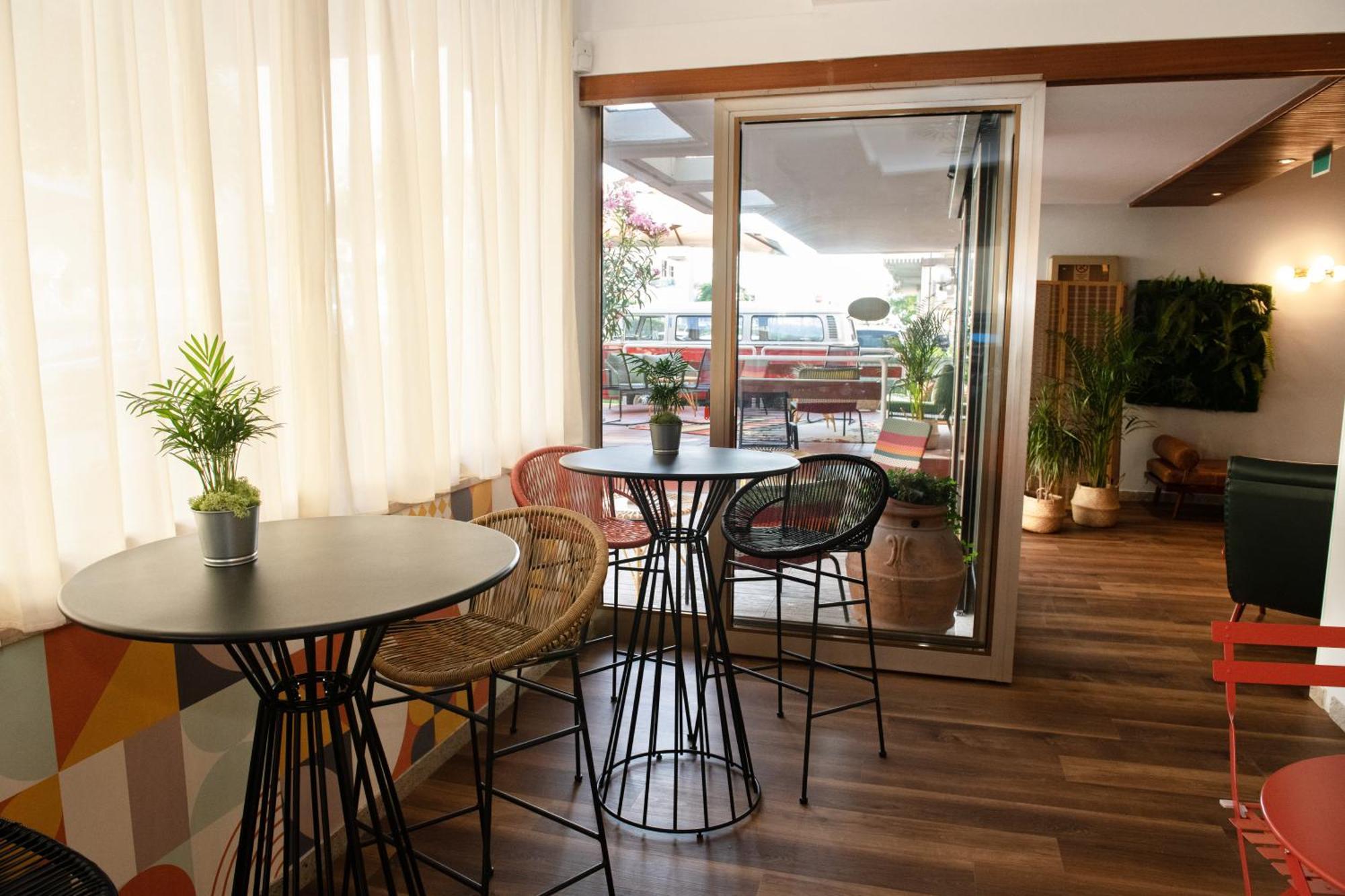 Hotel Mirabella Риччоне Экстерьер фото